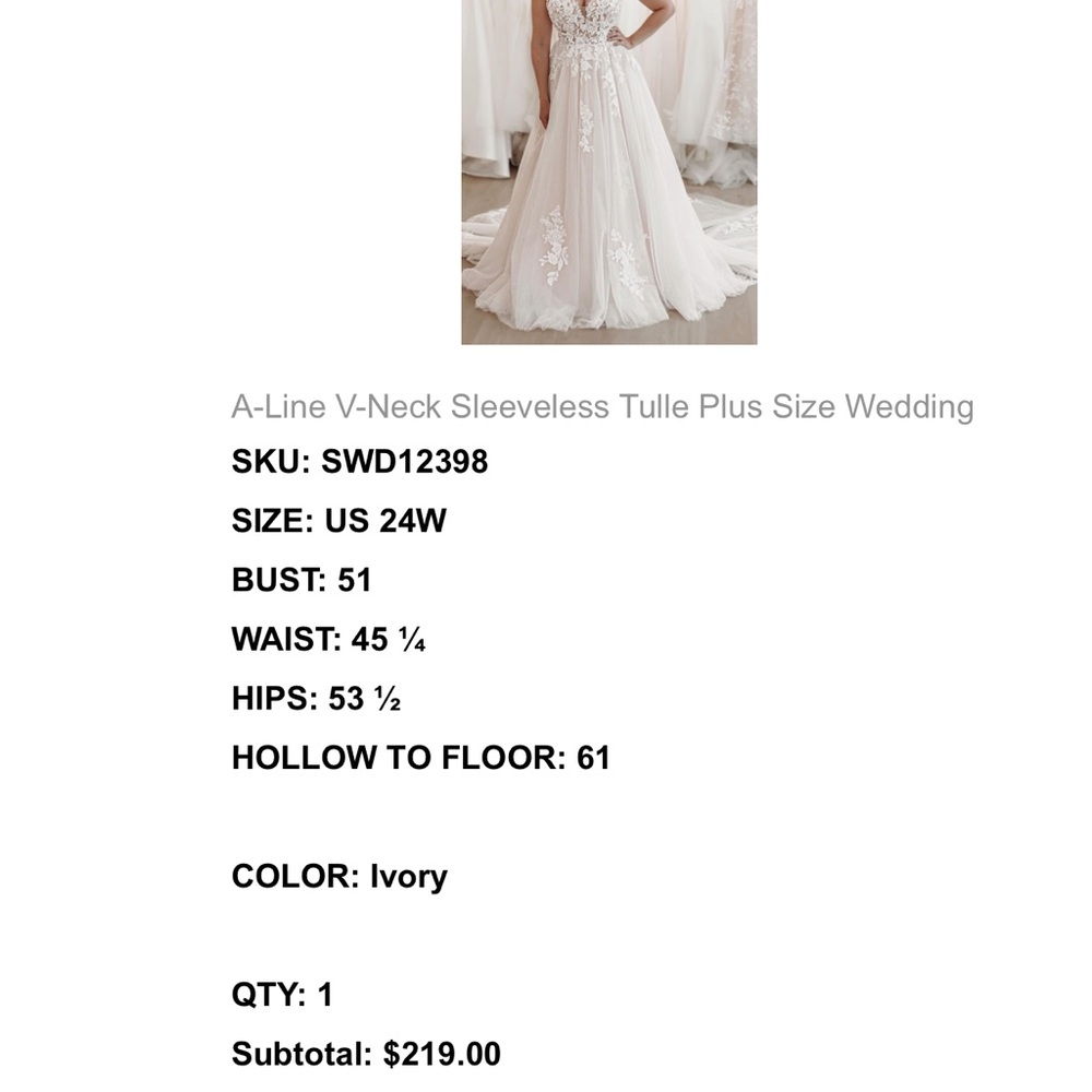 Elegant White Lace Wedding Dress - Picture 3 of 3